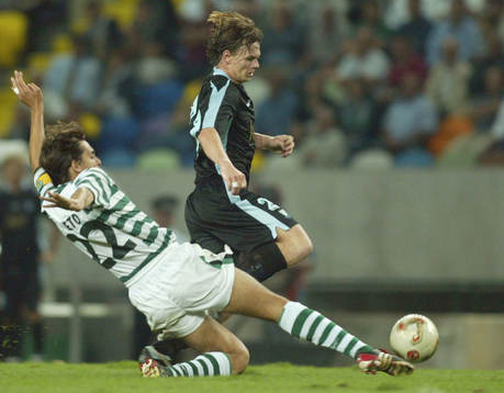Andreas Yngvesson glidtacklas