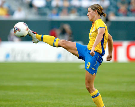 Malin Andersson , Sverige
