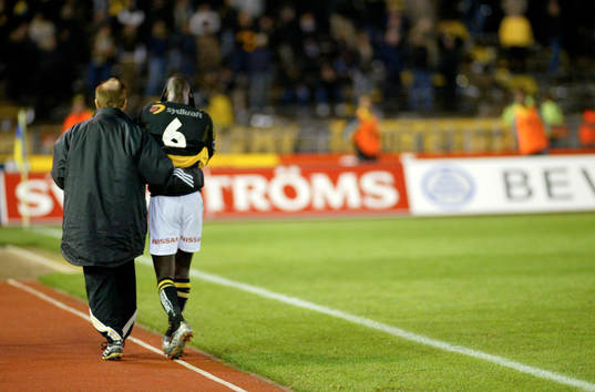 Pa Modou Kah, AIK (Utvisning)