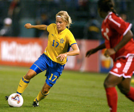 Anna Sjöström, Sverige