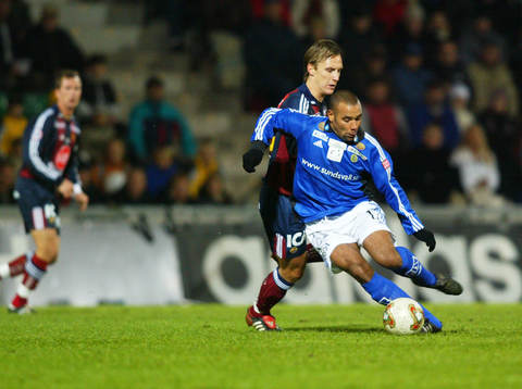 Cain Dotson, Sundsvall med bollen