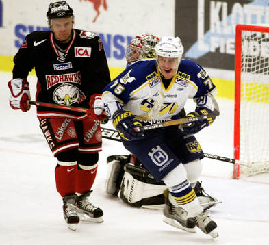Mattias Remstam, HV71 jublar åt Simon Skoogs 0-2-mål,