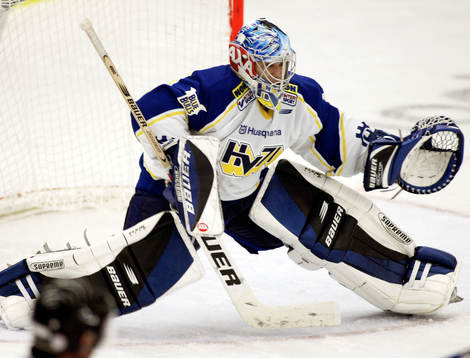 Stefan Liv, målvakt,  HV71 höll nollan och blev utsedd