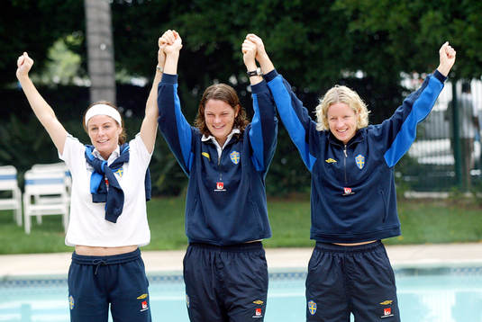 allstars, Malin Moström, Caroline Jönsson och Victoria