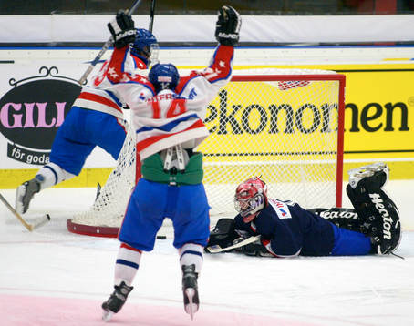 Ishockey, TV-Pucken (TV Pucken), Semifinal, Stockholm -
