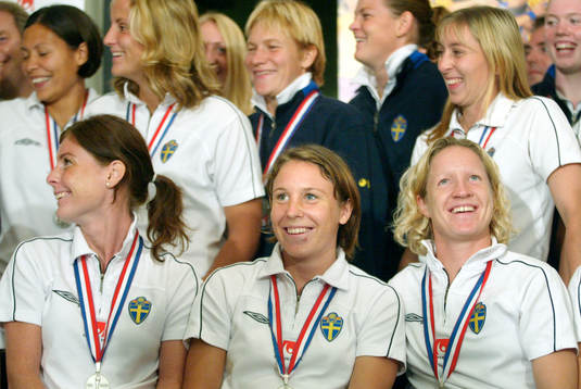 Malin Moström, Hanna Ljungberg och Victoria Svensson,