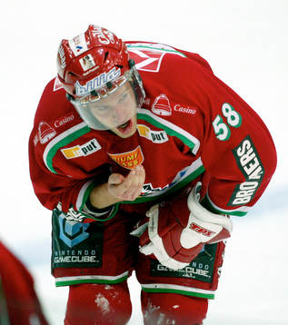 Jens Karlsson fick utgå