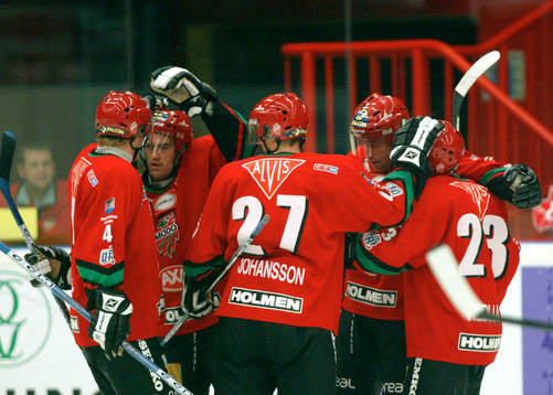 Magnus Wernblom, Modo gjorde ett Hattrick. Jubel