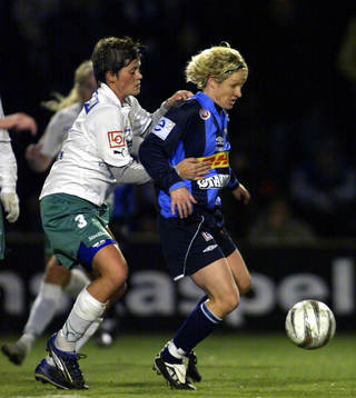 Josefin Christeansen, Hammarby och Victoria Svensson,