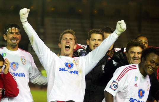 Dennis Östlundh, Assyriska, Jubel