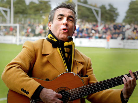 Fotboll. Kval till superettan. Mjällby - GAIS. Eddi Oliva,