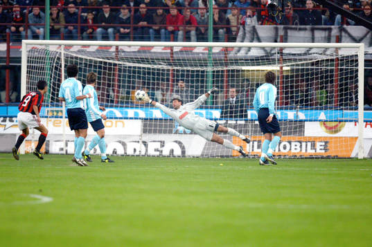 Peruzzi, målvkt, mål, räddning, målbur