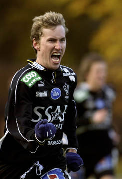 Tvåmålskytten  Fredrik Bengtsson, Brage, jubel