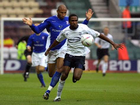 Ricardo Fuller, Preston och Georges Santos, Ipswich