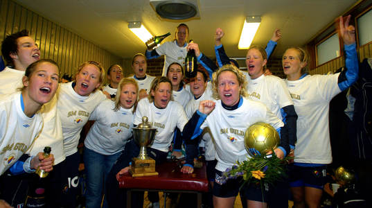 Victoria Svensson & Co jublar
