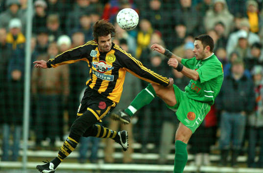 Friska Viljor klara för Superettan ,Tomas Backman