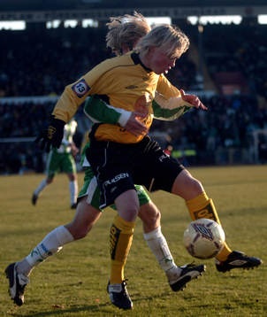 Karl-Oskar Fjörtoft, Hammarby tar tag i unge Emil