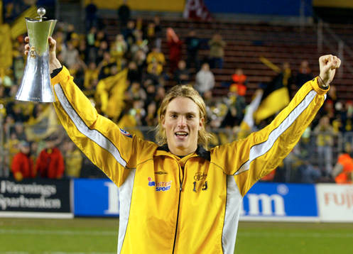 Lasse Nilsson och Elfsborg Cupmästare. Jubel, pokal