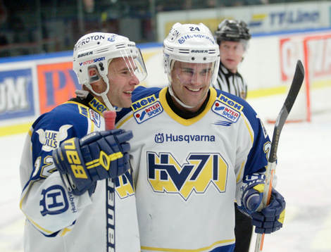 Peter Ekelund och Ola Thorwalls, HV 71. Jubel