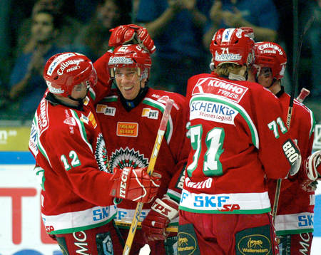 Joel Lundqvist, Frölunda grattas