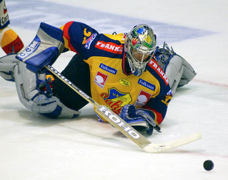 Fredrik Jensen, Växjö skyfflar undan pucken