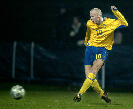 Alexander Farnerud skjuter 1-0