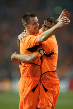 Andre Ooijer, Holland,  jubel med Phillip Cocu