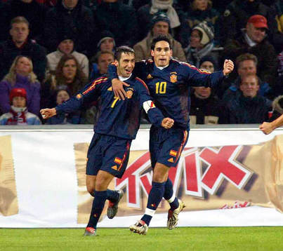 Raul, Spanien, jubel med Rodriguez Vicente