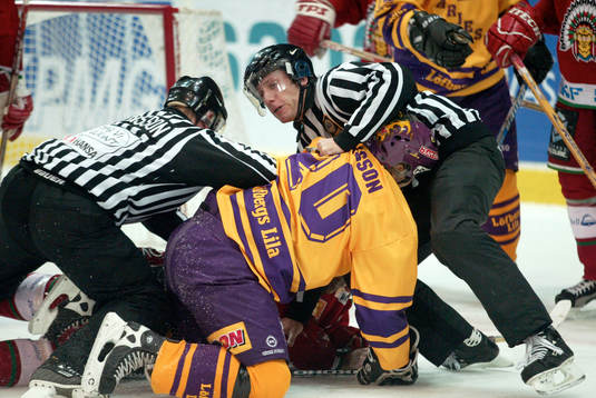 Clas Eriksson, Färjestad och domare