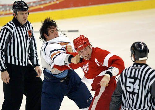 Steve Staios och Darryl  Bootland, fight. Slagsmål,