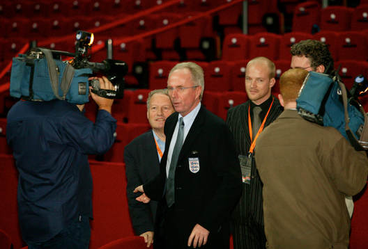 Sven-Göran Eriksson, England, ständigt påpassad