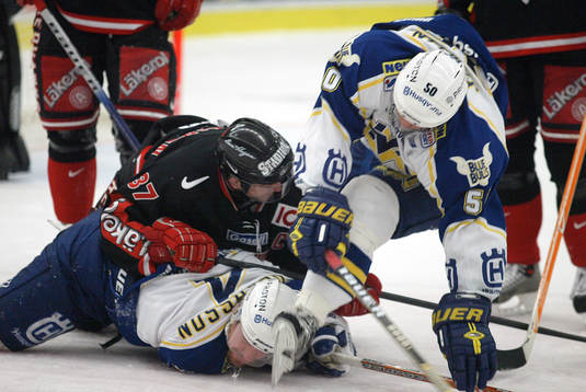 Petri Liimatainen, Malmö trycker ner Fredrik Oloausson, HV