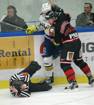 Niklas Sundblad, Malmö och Ulf Rådbjer, domare