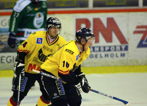 Joachim Leijon, Västerås, jublar med Patrik Ekholm