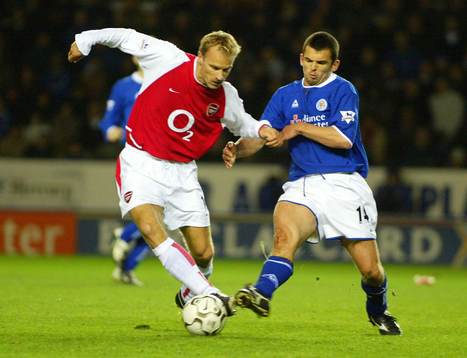 Dennis Bergkamp, Arsenal och Callum Davidson, Leicester
