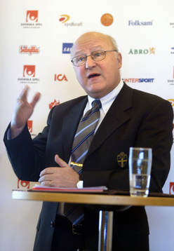 Lars Åke Lagrell, ordförande, svenska fotbollförbundet