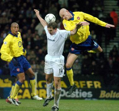 Gilberto och Pascal Cygan, Arsenal och Kevin Davies, Bolton