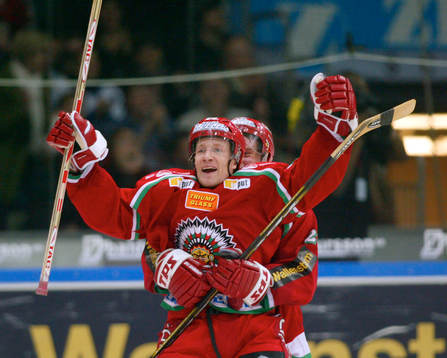 Niklas Andersson,  Frölunda . Jubel