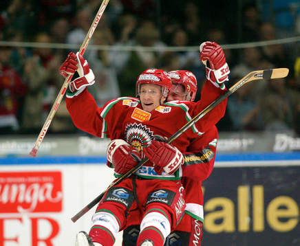 Niklas Andersson,  Frölunda . Jubel