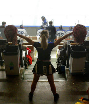 Cheerleader, hejarklack, tjej, puffar
