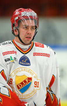 Nichlas Falk