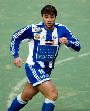 Bläddra bland fler bilder av FOTBOLL