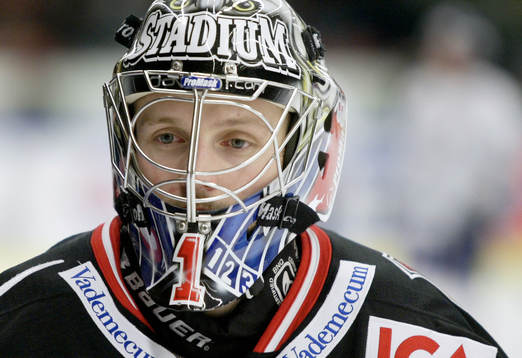Andreas Hadelöv, Målvakt, Malmö deppar