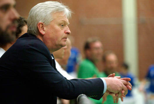 innomhusfotboll, turnering: Hans Backe, tränare FC