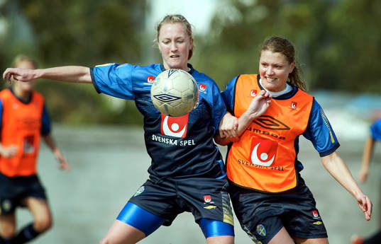 Anna-Maria Eriksson och Karoline Westberg