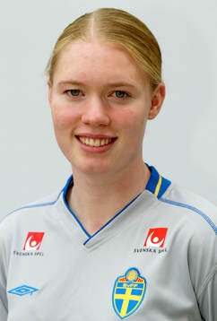 . Hedvig Lindahl, (målvakt)