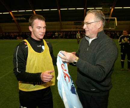 Patrik Andersson, Malmö, tränar med sitt gamla lag igen.