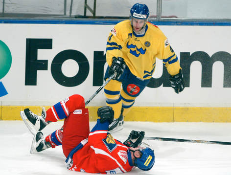 Per Hållberg, Sverige