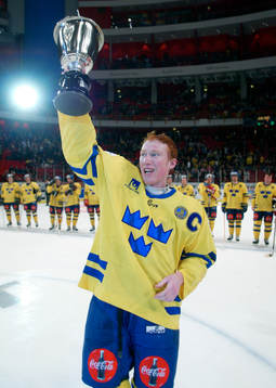 Jörgen Jönsson, Sverige med segerpokalen