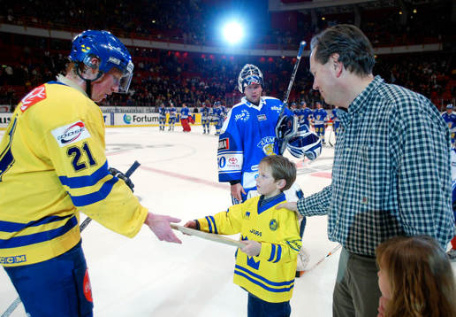 Matchens lirare Jörgen Jönsson, Sverige
